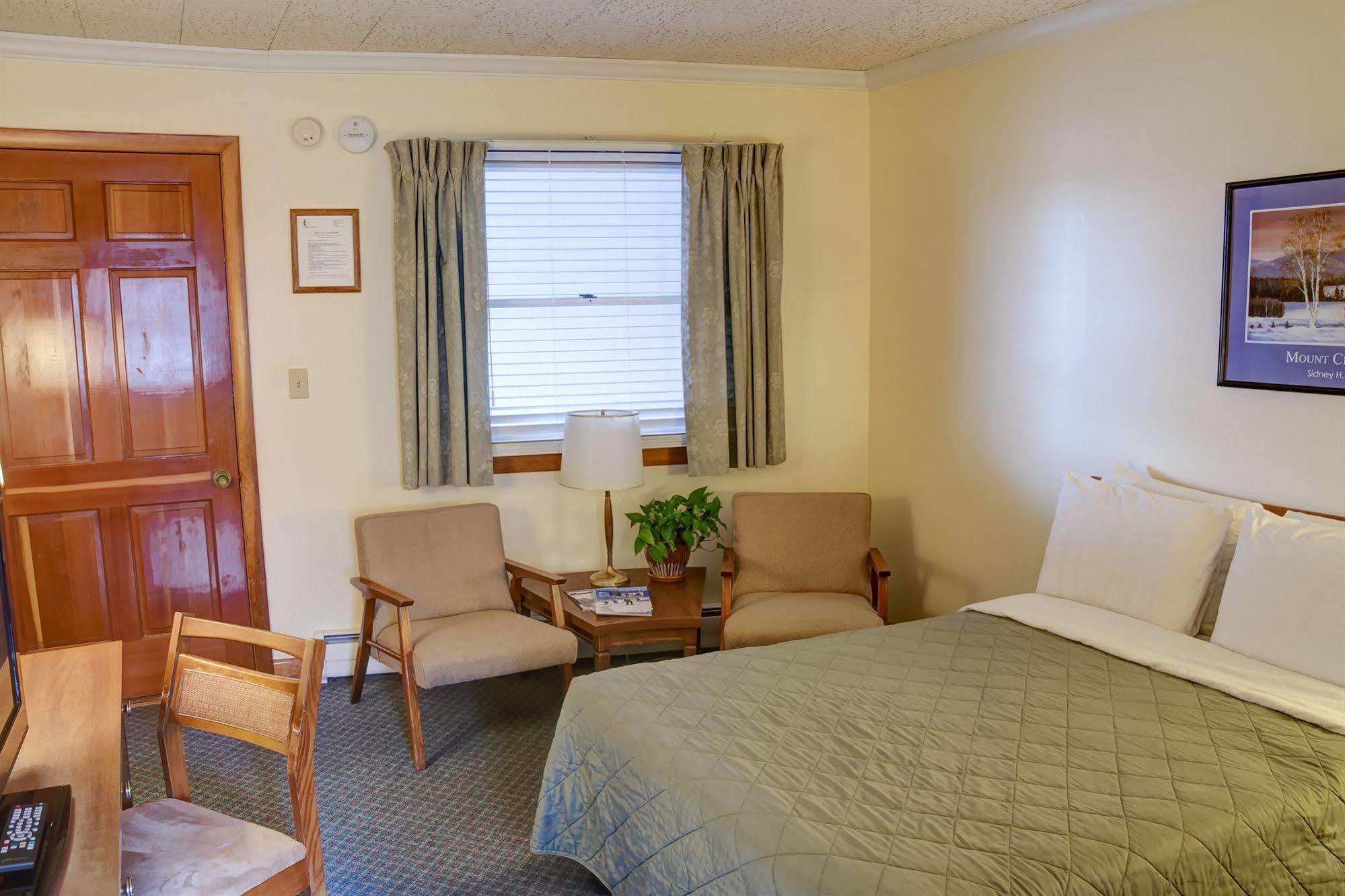 Colonial Motel Норд Конуей Екстериор снимка