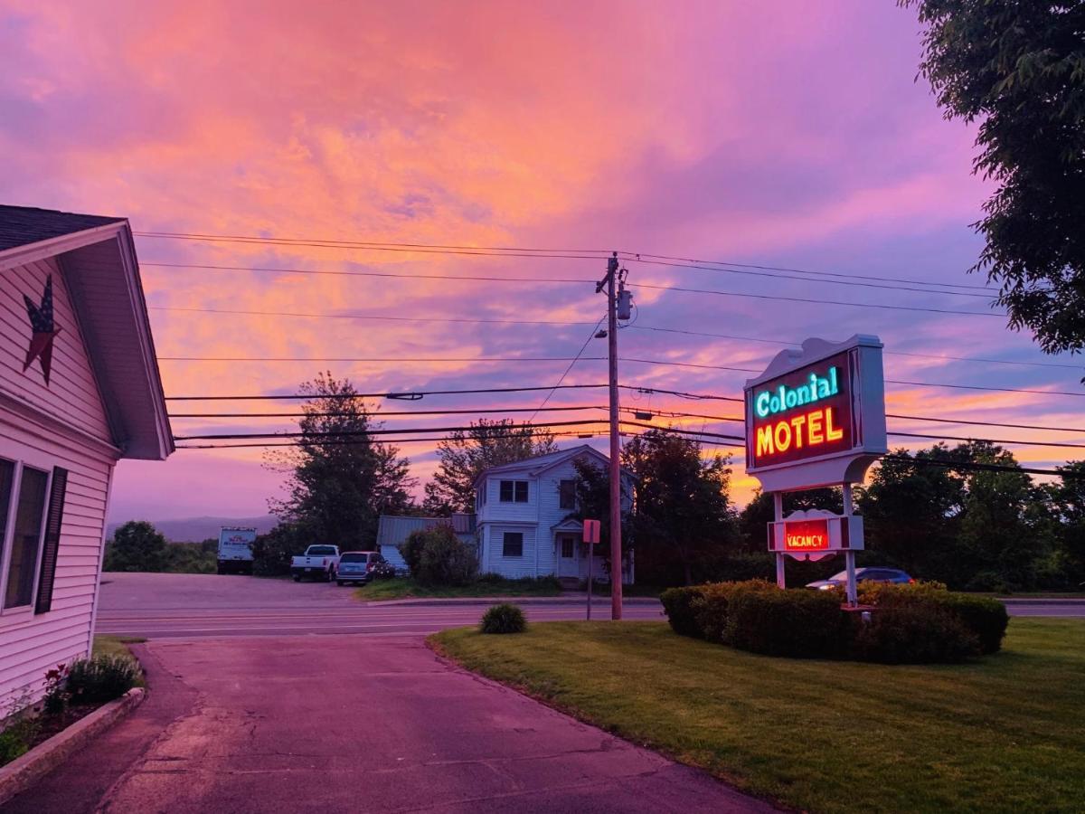 Colonial Motel Норд Конуей Екстериор снимка